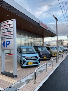 新車展示場